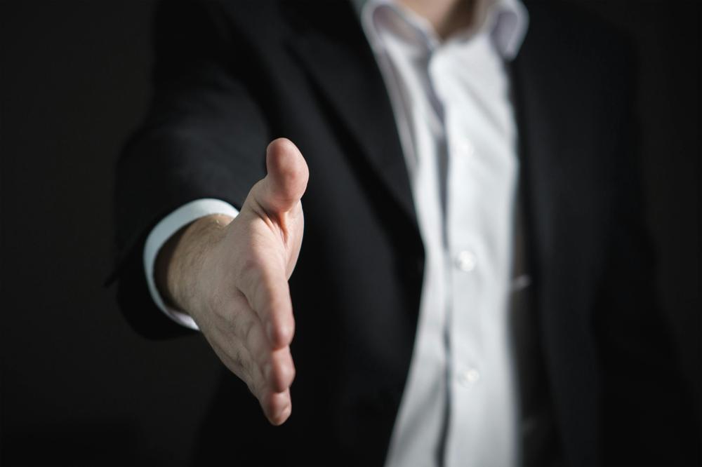 handshake recruitment-4863def1fb9043fc83e57e6d4636c6fc.jpg handshake recruitment